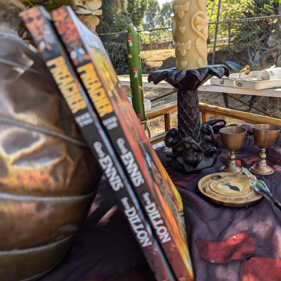 2 Comic Collections Preacher Book One and Book Two by Garth Ennis & Steve Dillon - Picture 6 of 6